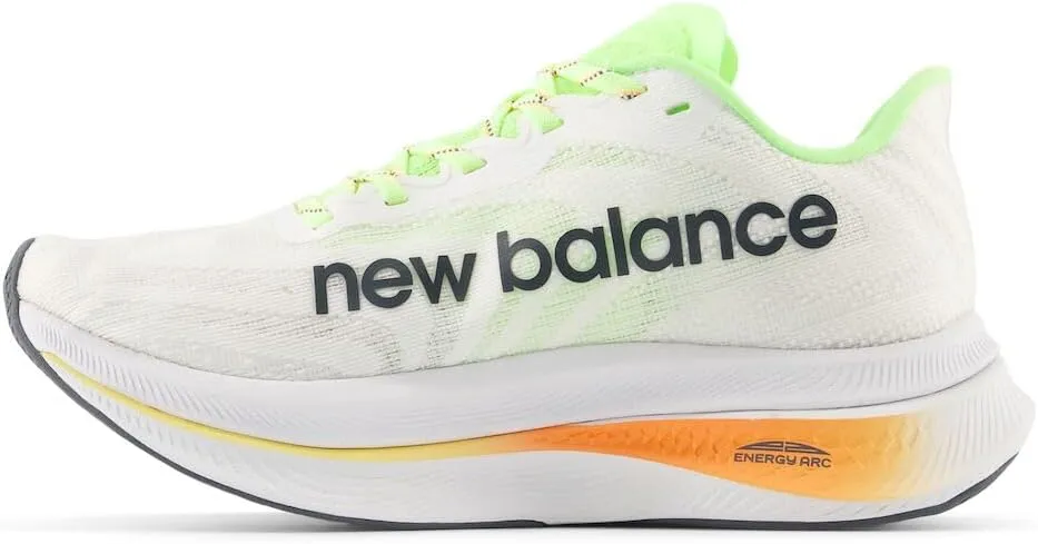 New Balance Women's FuelCell Supercomp Trainer V2 Running Shoe